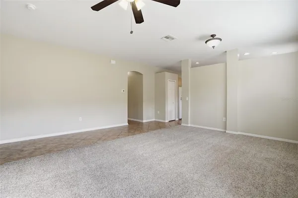 $369,900 | 6407 Bridgecrest Drive, Lithia, FL 33547