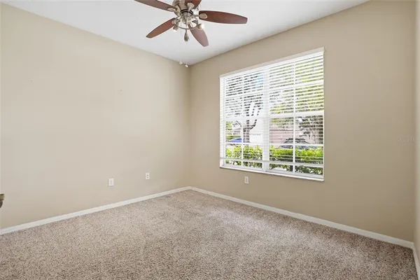 $369,900 | 6407 Bridgecrest Drive, Lithia, FL 33547