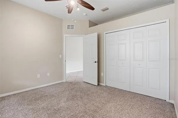 $369,900 | 6407 Bridgecrest Drive, Lithia, FL 33547