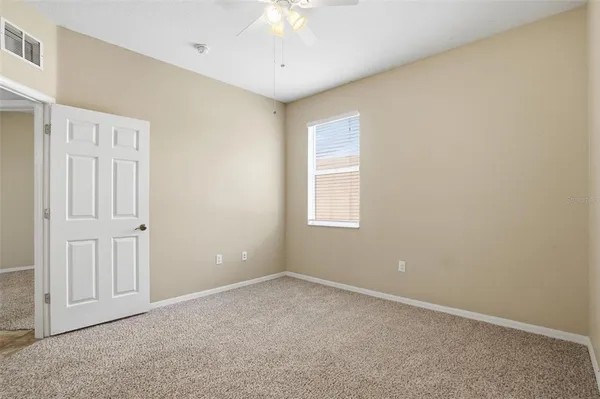 $369,900 | 6407 Bridgecrest Drive, Lithia, FL 33547