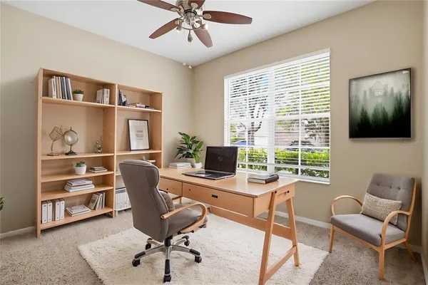 $369,900 | 6407 Bridgecrest Drive, Lithia, FL 33547