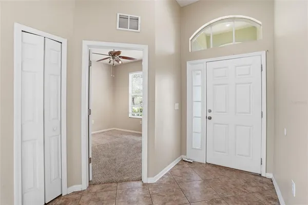 $369,900 | 6407 Bridgecrest Drive, Lithia, FL 33547