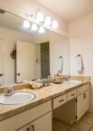$425,000 | 252 Meadowlakes Drive, Meadowlakes, TX 78654