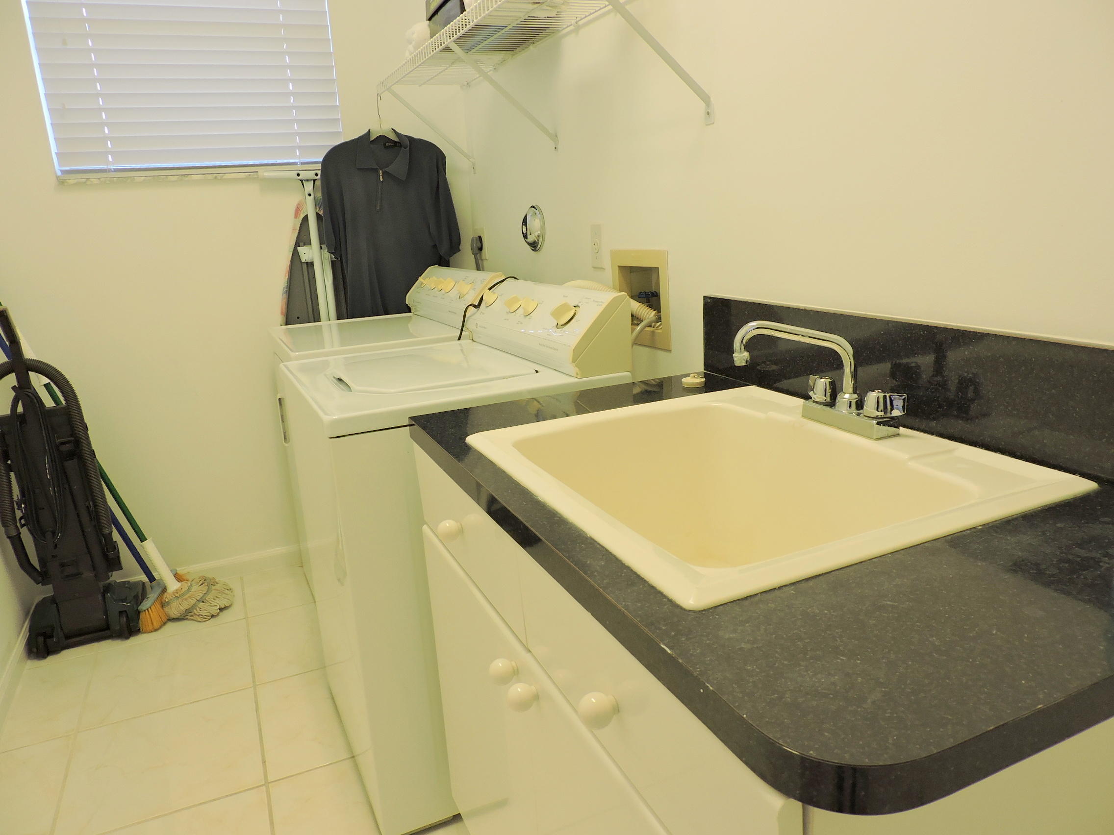 7610 La Corniche Circle Boca Raton, FL 33433 - Photo 17 of 44 Laundry Room