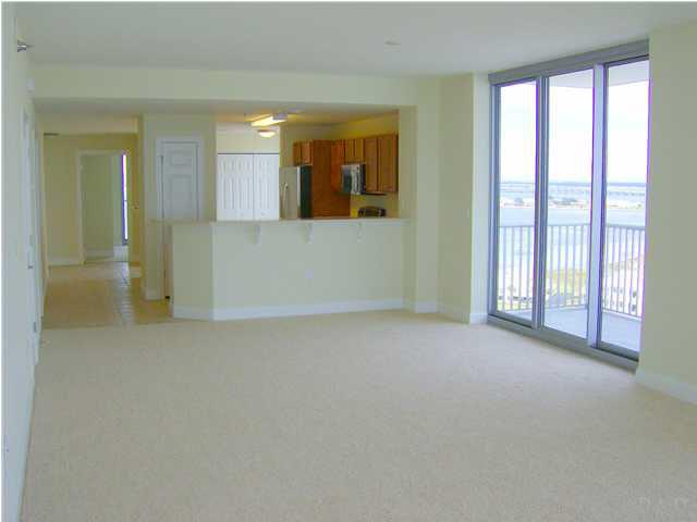 850 Fort Pickens Road, Unit 1310 Gulf Breeze, FL 32561 - Photo 8 of 20 Great Room looking north.