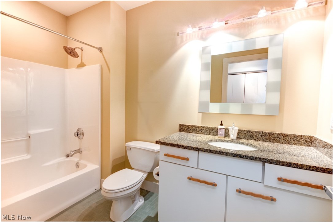 2079 Random Road, Unit 312 Cleveland, OH 44106 - Photo 19 of 29 Gallery Image 19