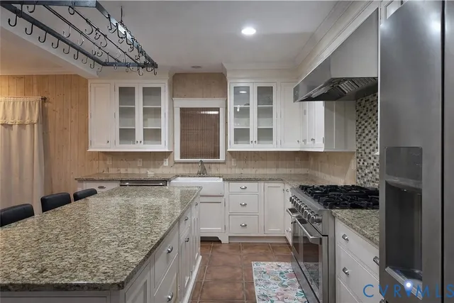 $640,000 | 551 Marlborough Point Road, Stafford, VA 22554