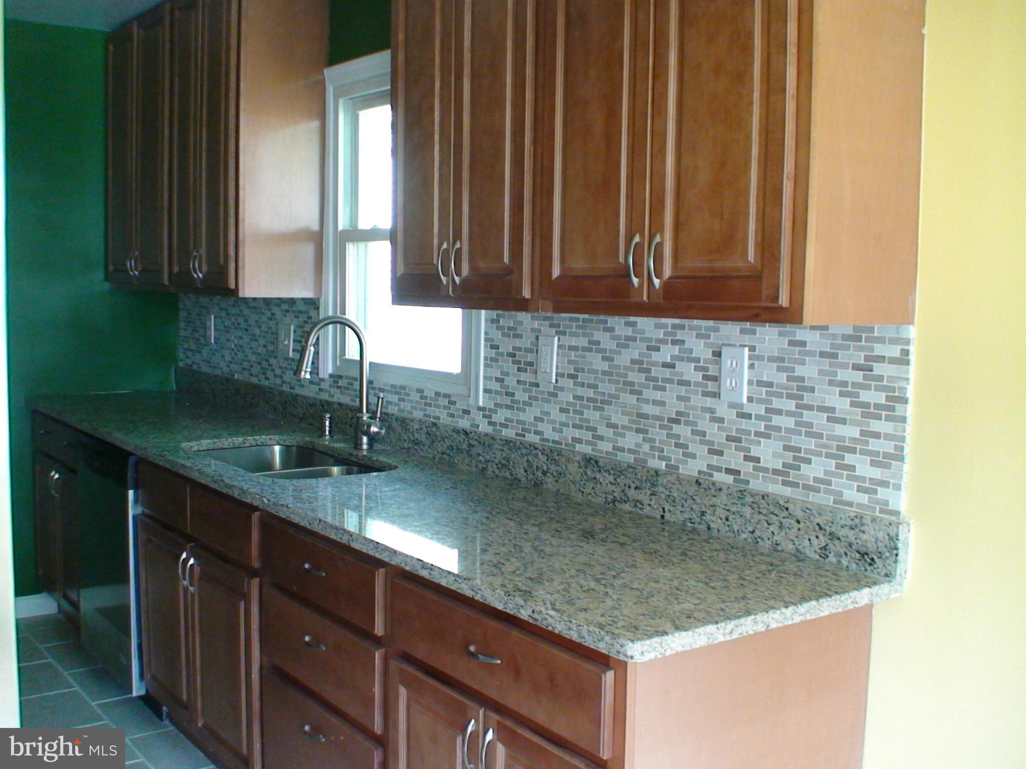 8114 Conduit Road Baltimore, MD 21234 - Photo 7 of 30 Kitchen
