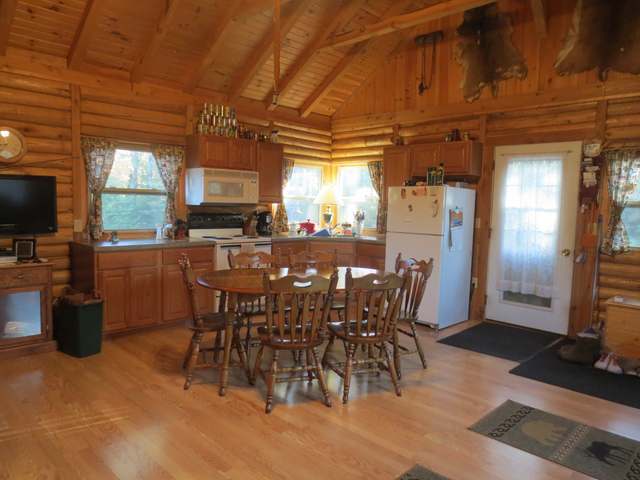 3686 Hay Meadow Road Rhinelander, WI 54501 - Photo 5 of 19 Gallery Image 5