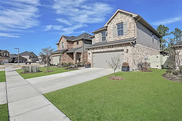 $2,500 | 9295 Inland Leather Lane, Conroe, TX 77385