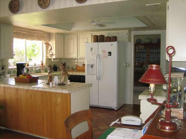 133 East Calavar Road Phoenix, AZ 85022 - Photo 5 of 6 Additional Photo