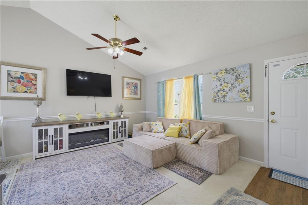 2459 Shadow Valley Road High Point, NC 27265 - Photo 5 of 29