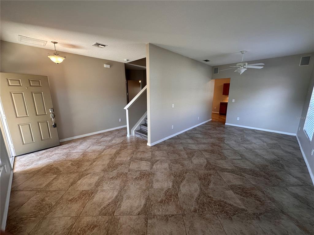 512 Bella Rosa Circle Sanford, FL 32771 - Photo 5 of 40