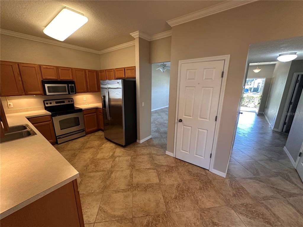 512 Bella Rosa Circle Sanford, FL 32771 - Photo 7 of 40