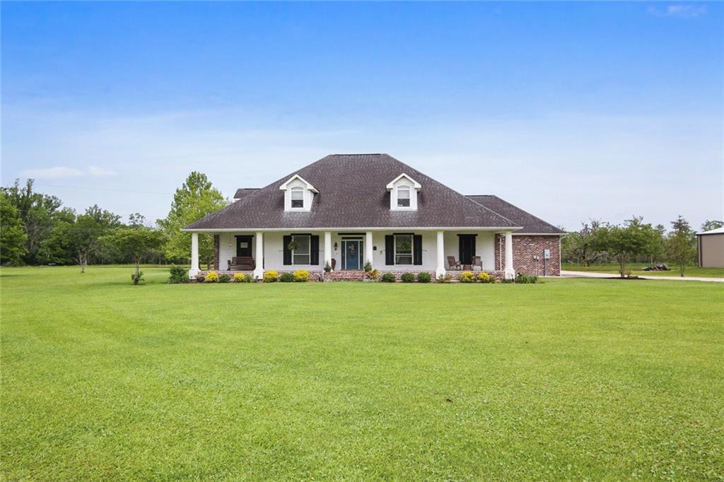 1070 Magnolia Ridge Road Boutte, LA 70039 - Photo 1 of 35