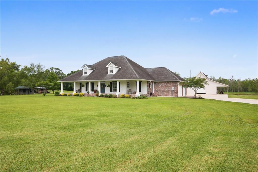 1070 Magnolia Ridge Road Boutte, LA 70039 - Photo 3 of 35