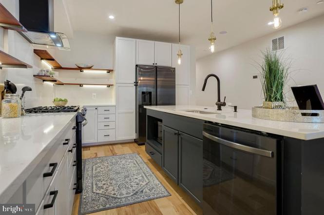 1311 Spring Road Northwest, Unit 1 Washington, DC 20010 - Photo 8 of 23