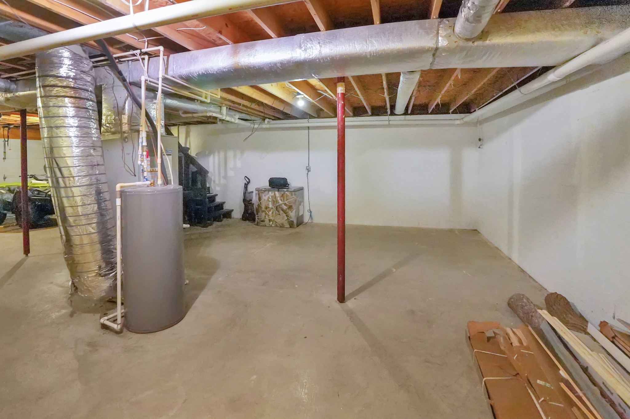 129 Beech Street Dover, TN 37058 - Photo 24 of 27 a view of a room with storage