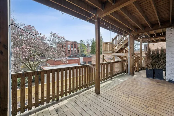 $525,000 | 2151 North Seminary Avenue, Unit B, Chicago, IL 60614