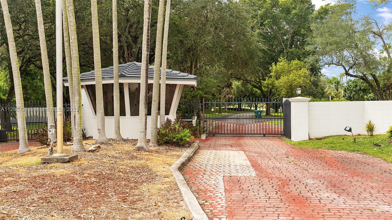 17795 Southwest 158th Street Miami, FL 33187 - Photo 33 of 35 Gallery Image 33