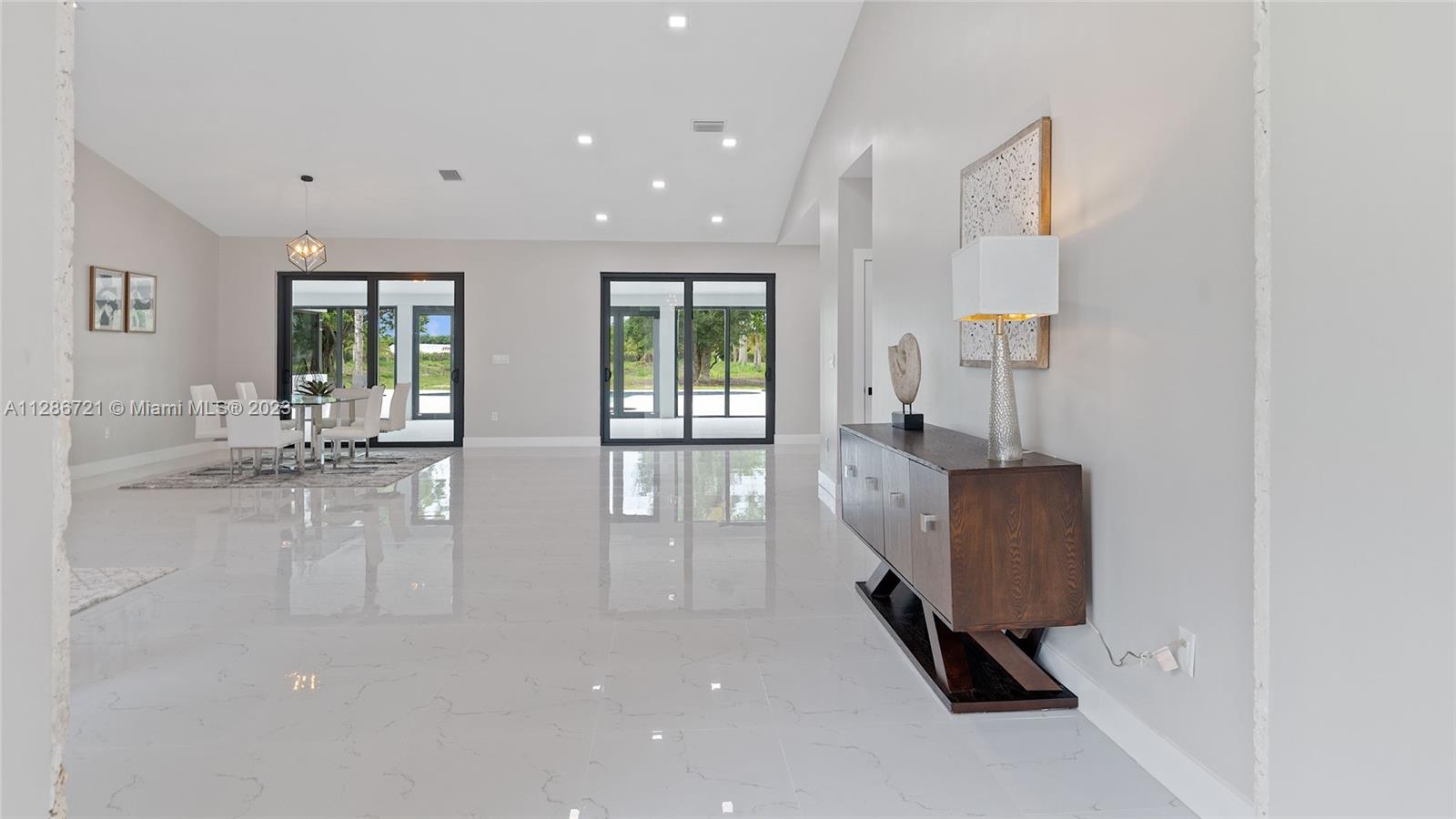 17795 Southwest 158th Street Miami, FL 33187 - Photo 4 of 35 Gallery Image 4