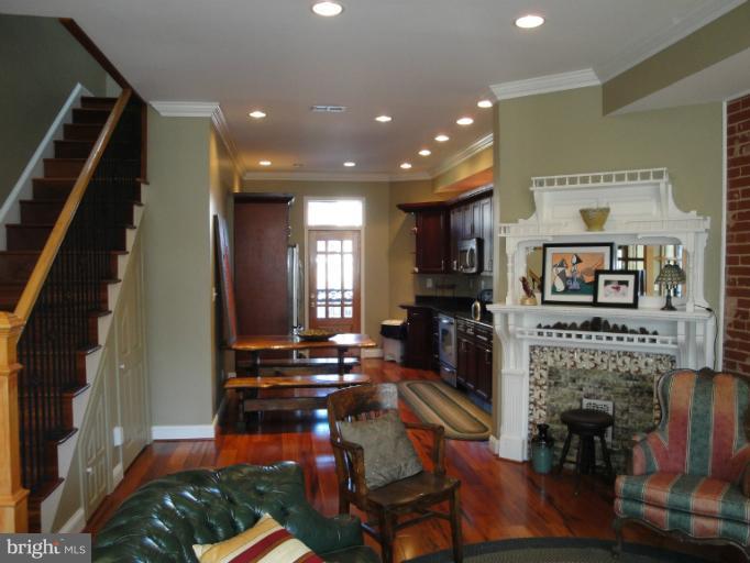 37 R Street Northwest Washington, DC 20001 - Photo 24 of 30 Interior (General)