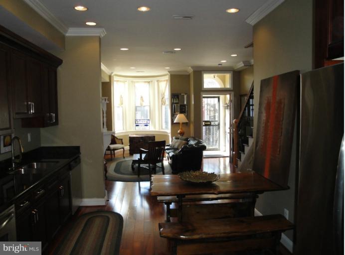 37 R Street Northwest Washington, DC 20001 - Photo 9 of 30 Interior (General)