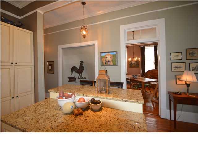 10 Rutledge Avenue, Unit A Charleston, SC 29401 - Photo 1 of 10 Primary Photo