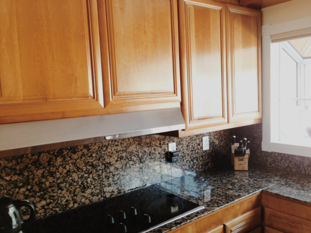 4777 Proctor Road Castro Valley, CA 94546 - Photo 4 of 25 Gallery Image 4