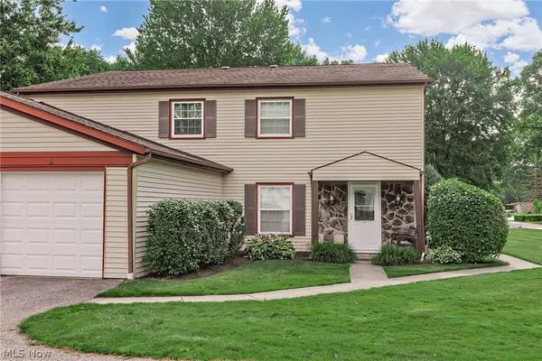 $165,000 | 3441 Beaver Trail, Unit D, Aurora, OH 44202