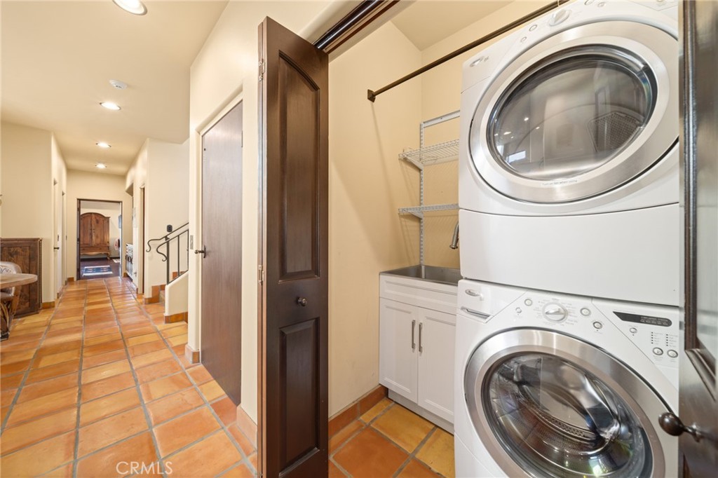 6 Green Turtle Road Coronado, CA 92118 - Photo 29 of 56 2nd Level