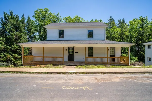 $245,000 | 1201 Burnett Street, Staunton, VA 24401
