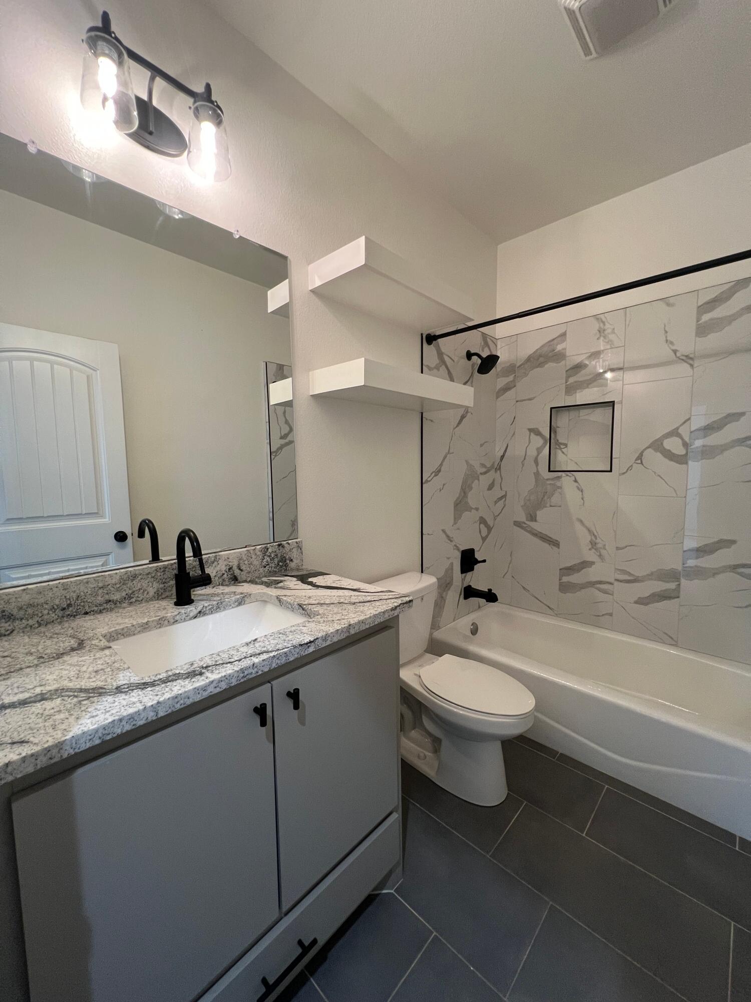 1703 Quincy Avenue Lubbock, TX 79416 - Photo 11 of 25 IMG_0916