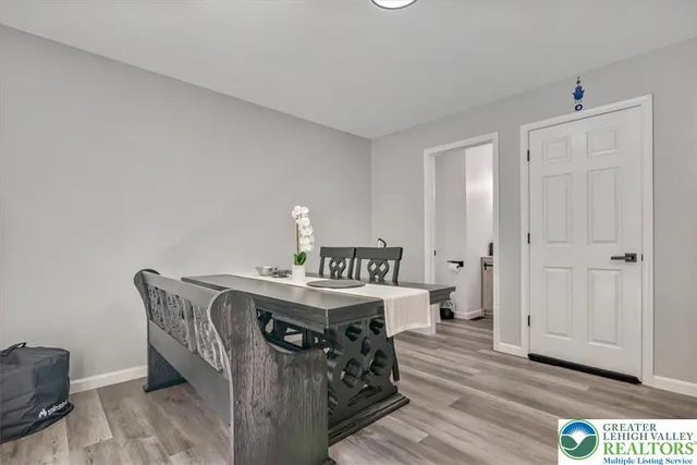 $449,900 | 401 Pierce Lane, East Stroudsburg, PA 18301