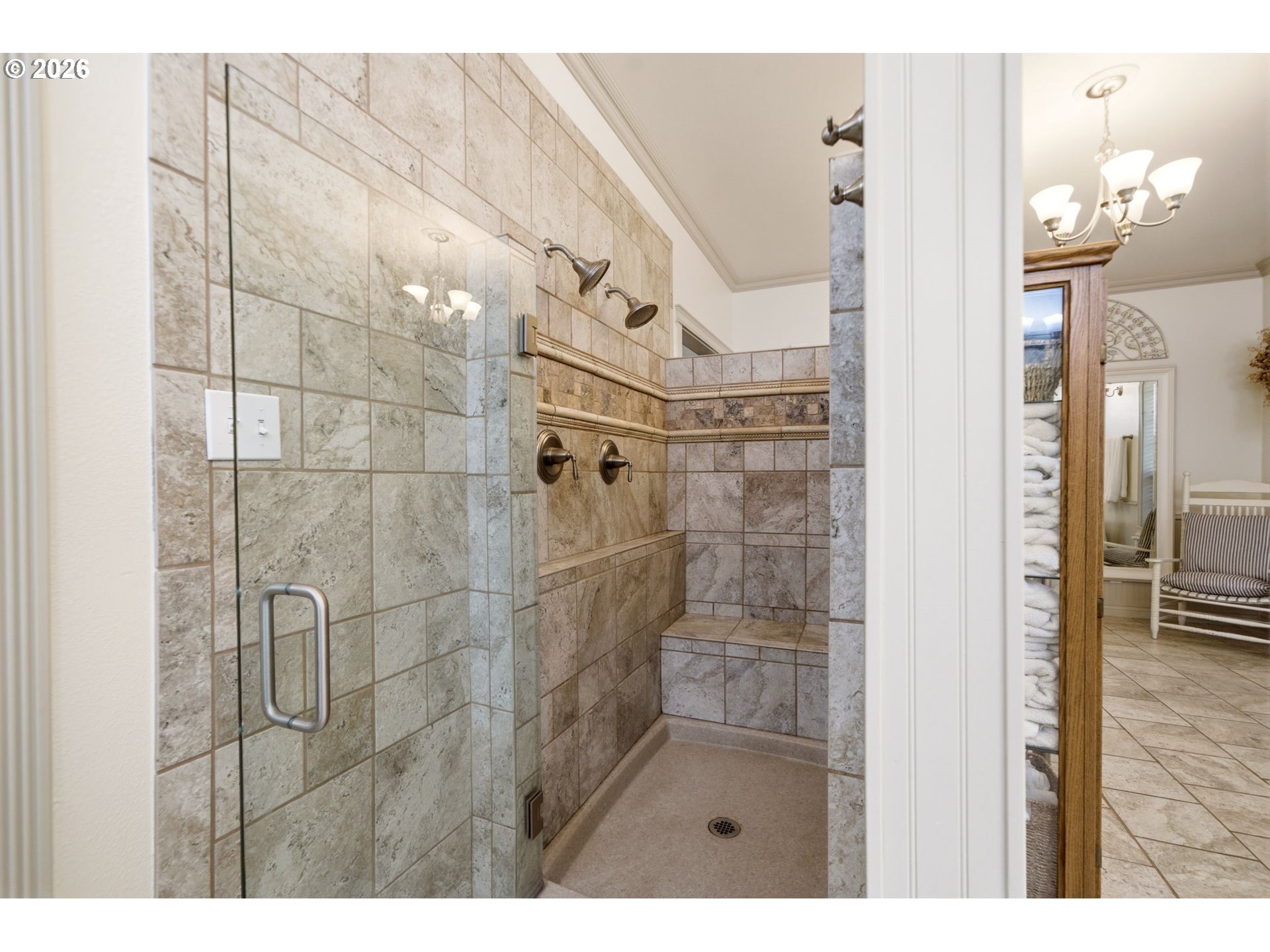 2910 Southeast 282nd Court Camas, WA 98607 - Photo 31 of 48 Owner's Suite Bathroom