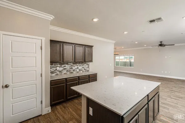 $415,000 | Undisclosed Address, Shafter, CA 93263