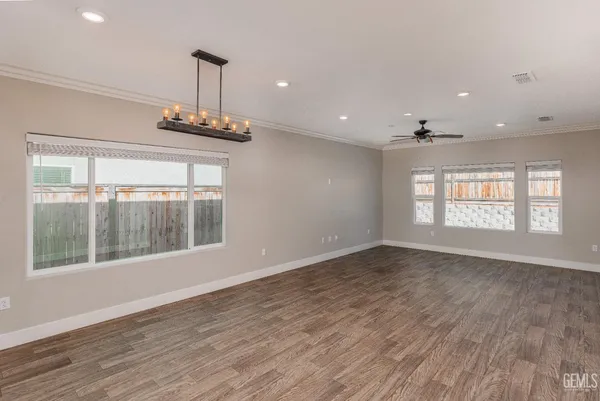 $415,000 | Undisclosed Address, Shafter, CA 93263