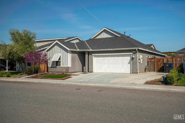 $415,000 | Undisclosed Address, Shafter, CA 93263