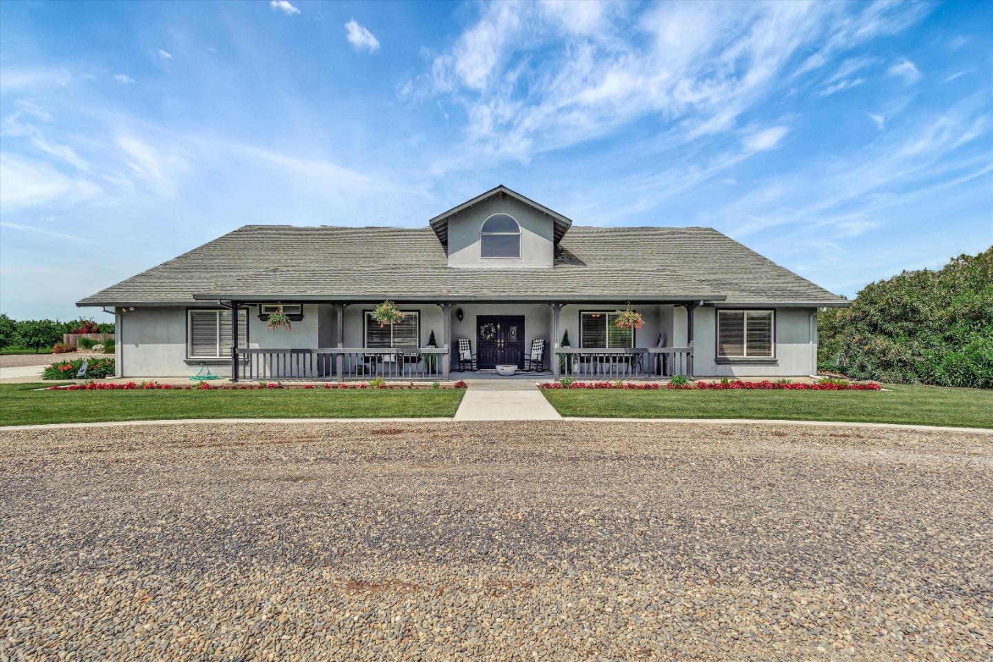 10055 South Henry Road Farmington, CA 95230 - Photo 1 of 98 Gallery Image 1