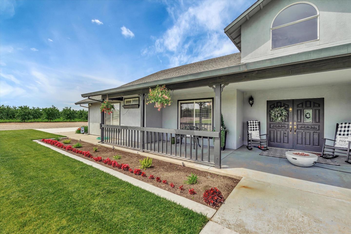 10055 South Henry Road Farmington, CA 95230 - Photo 12 of 98 Gallery Image 12