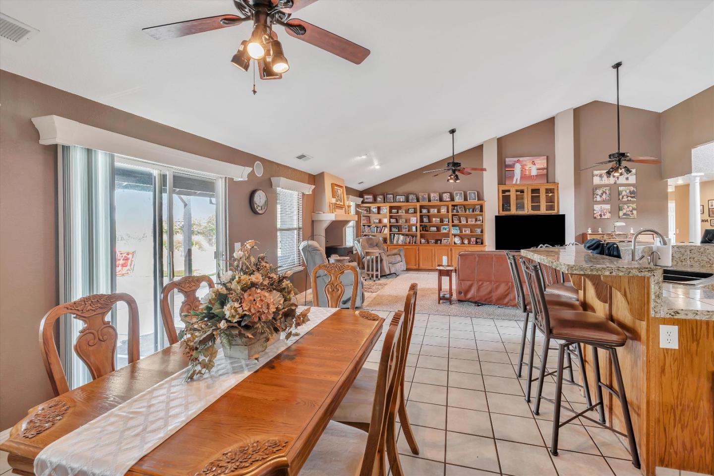 10055 South Henry Road Farmington, CA 95230 - Photo 26 of 98 Gallery Image 26