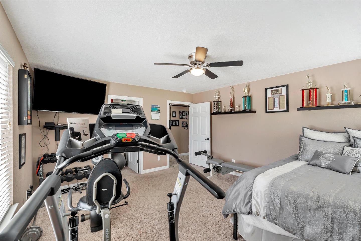 10055 South Henry Road Farmington, CA 95230 - Photo 43 of 98 Gallery Image 43