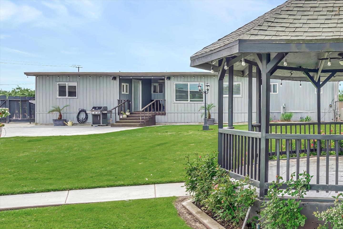 10055 South Henry Road Farmington, CA 95230 - Photo 54 of 98 Gallery Image 54