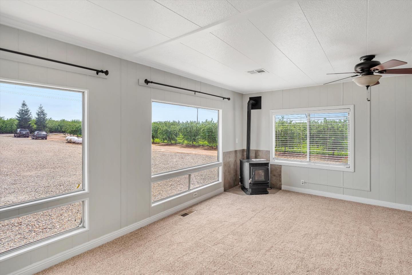 10055 South Henry Road Farmington, CA 95230 - Photo 55 of 98 Gallery Image 55