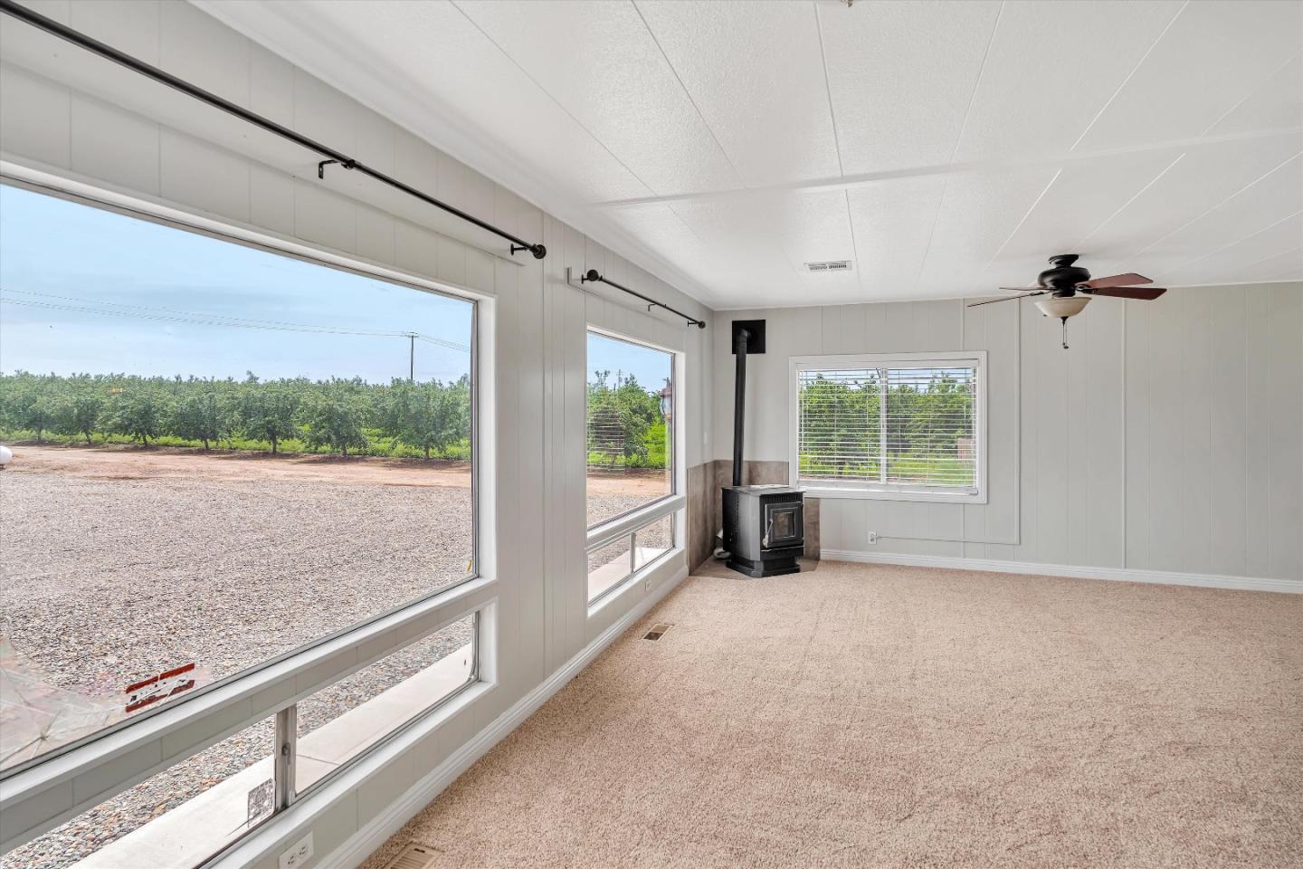 10055 South Henry Road Farmington, CA 95230 - Photo 56 of 98 Gallery Image 56