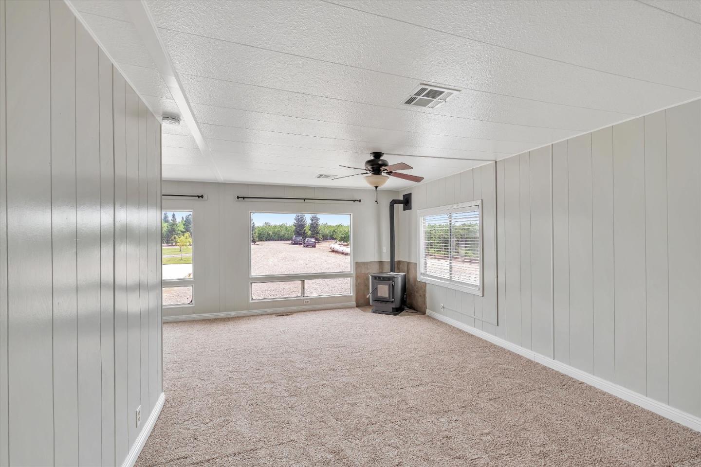 10055 South Henry Road Farmington, CA 95230 - Photo 57 of 98 Gallery Image 57