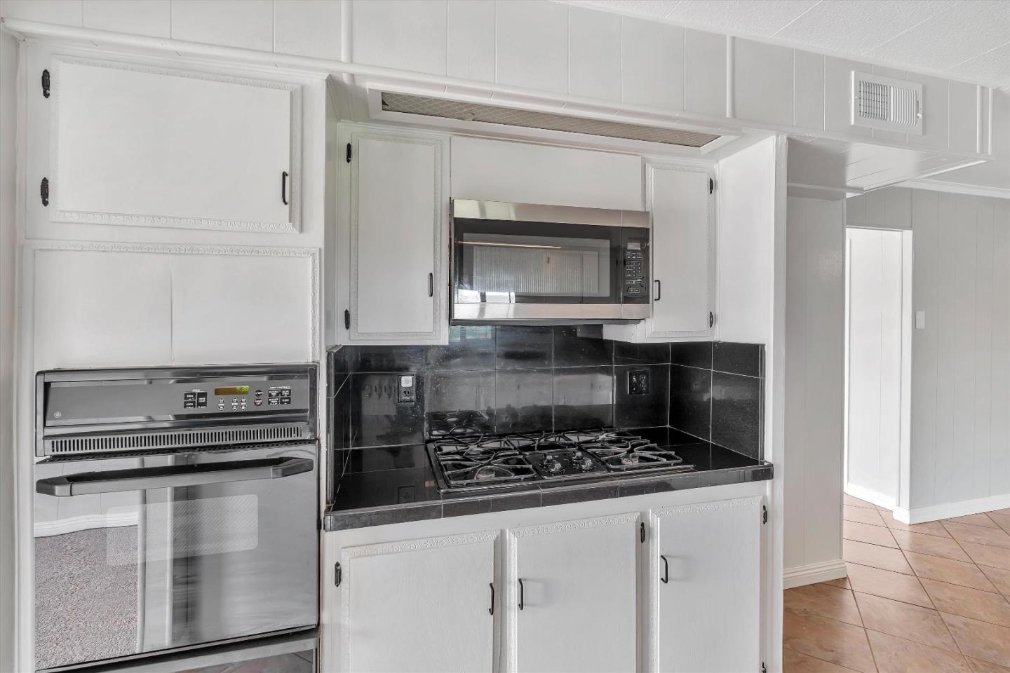 10055 South Henry Road Farmington, CA 95230 - Photo 63 of 98 Gallery Image 63