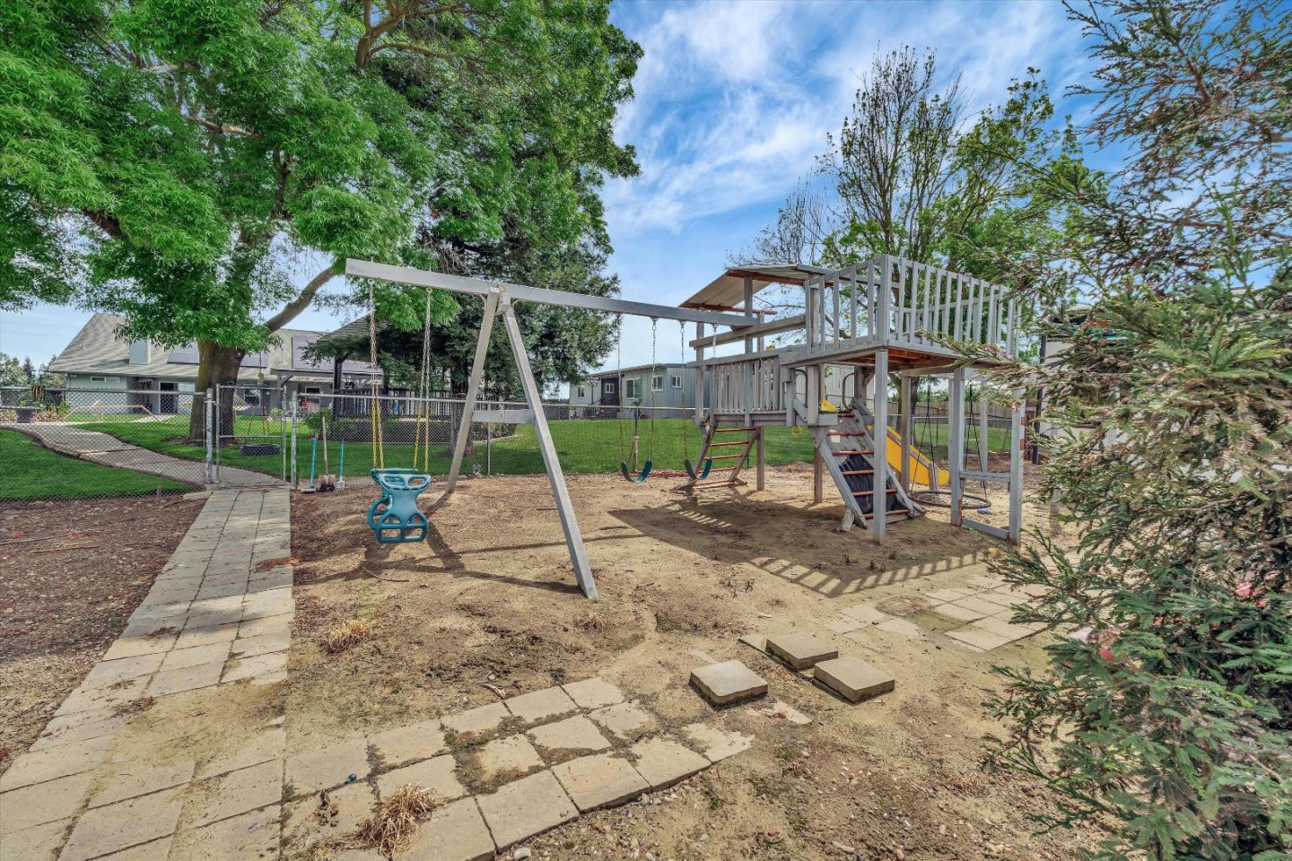 10055 South Henry Road Farmington, CA 95230 - Photo 89 of 98 Gallery Image 89