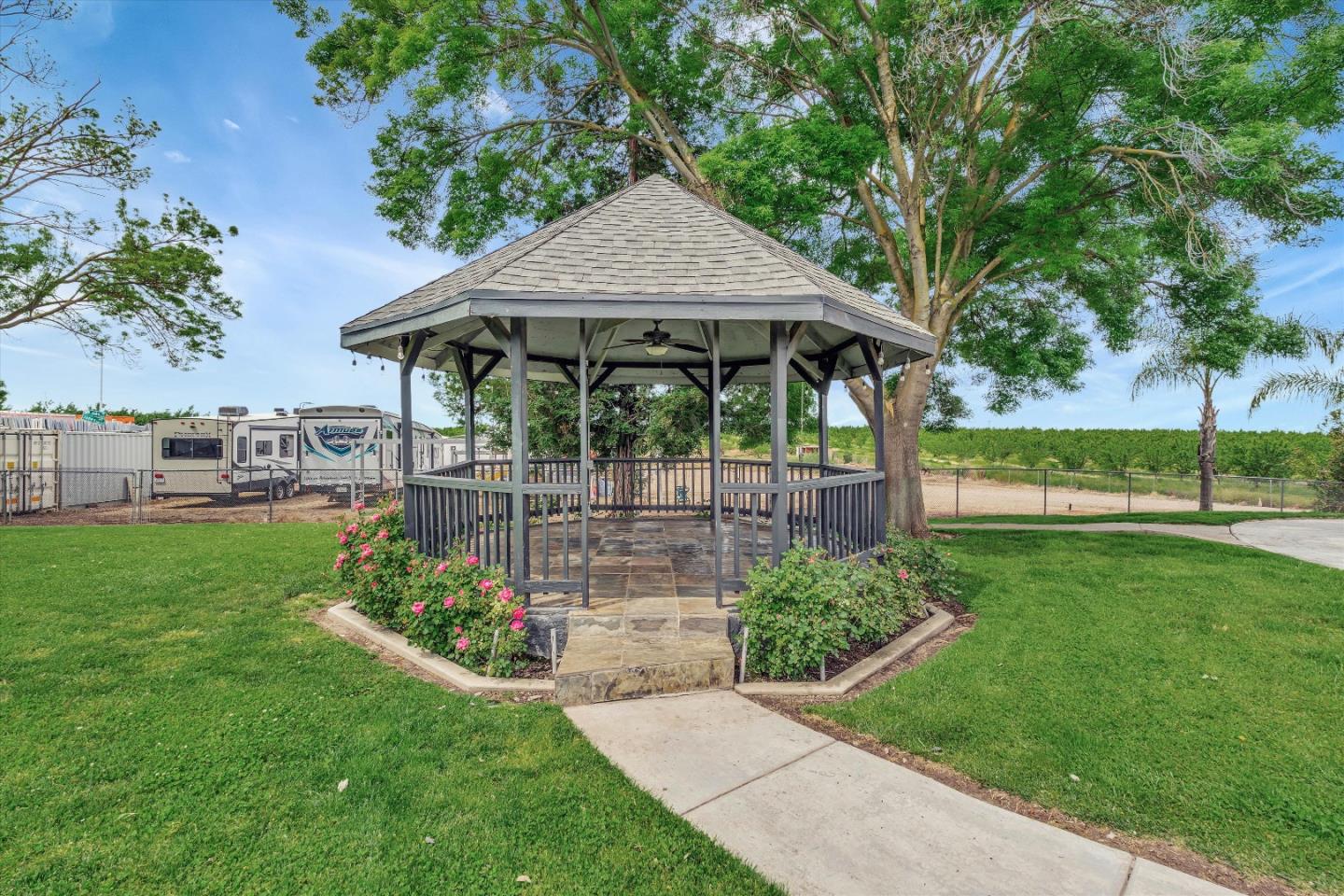 10055 South Henry Road Farmington, CA 95230 - Photo 92 of 98 Gallery Image 92