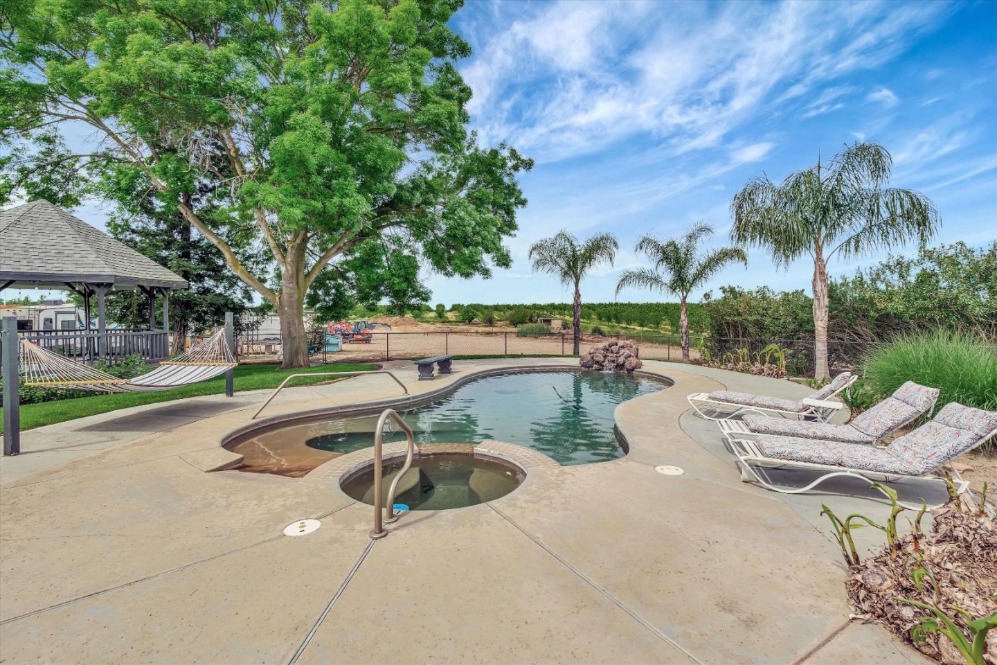 10055 South Henry Road Farmington, CA 95230 - Photo 94 of 98 Gallery Image 94